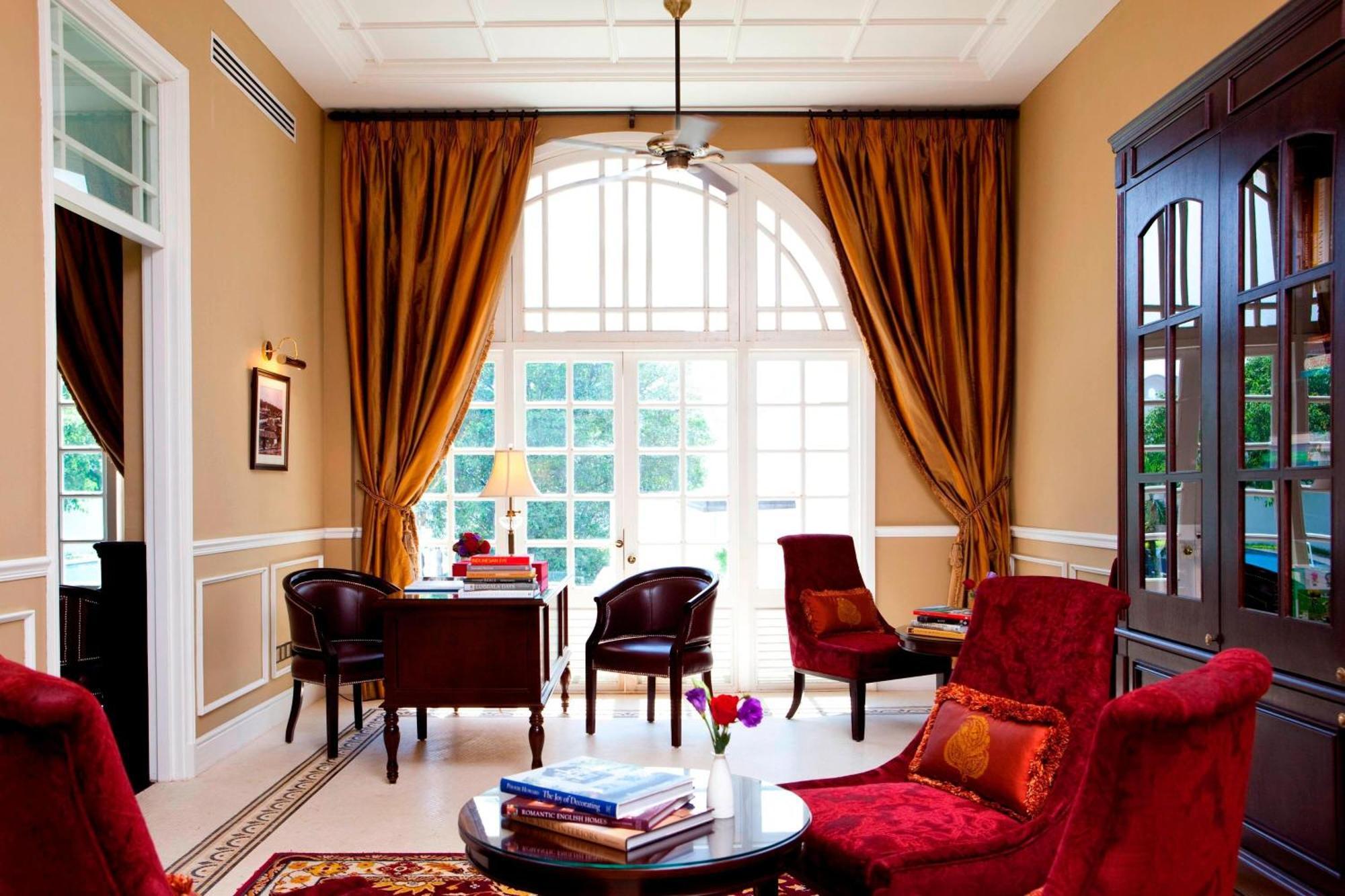 The Majestic Hotel Kuala Lumpur, Autograph Collection Exterior foto A suite at the Mandarin Oriental, Kuala Lumpur